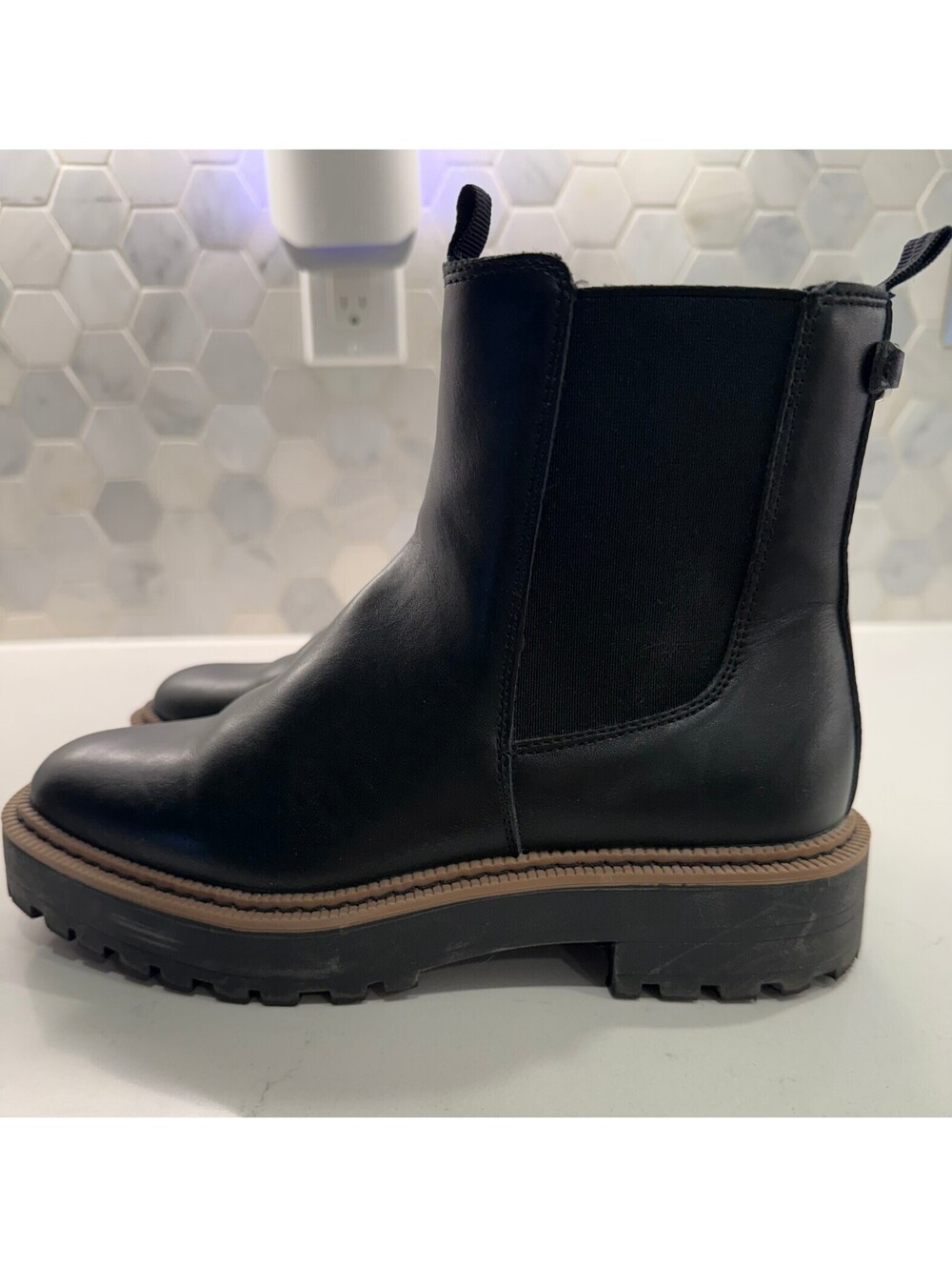 Sam Edelman Laguna Chelsea Boots Size 4 Kids/5.5 Women - Picture 4 of 7